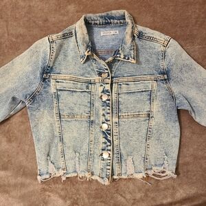 Denim Cropped Jacket with Distressed Hem